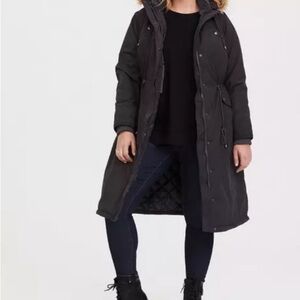 Torrid Grey Fit and Flare Long Puffer Jacket Size 1X EUC- worn twice